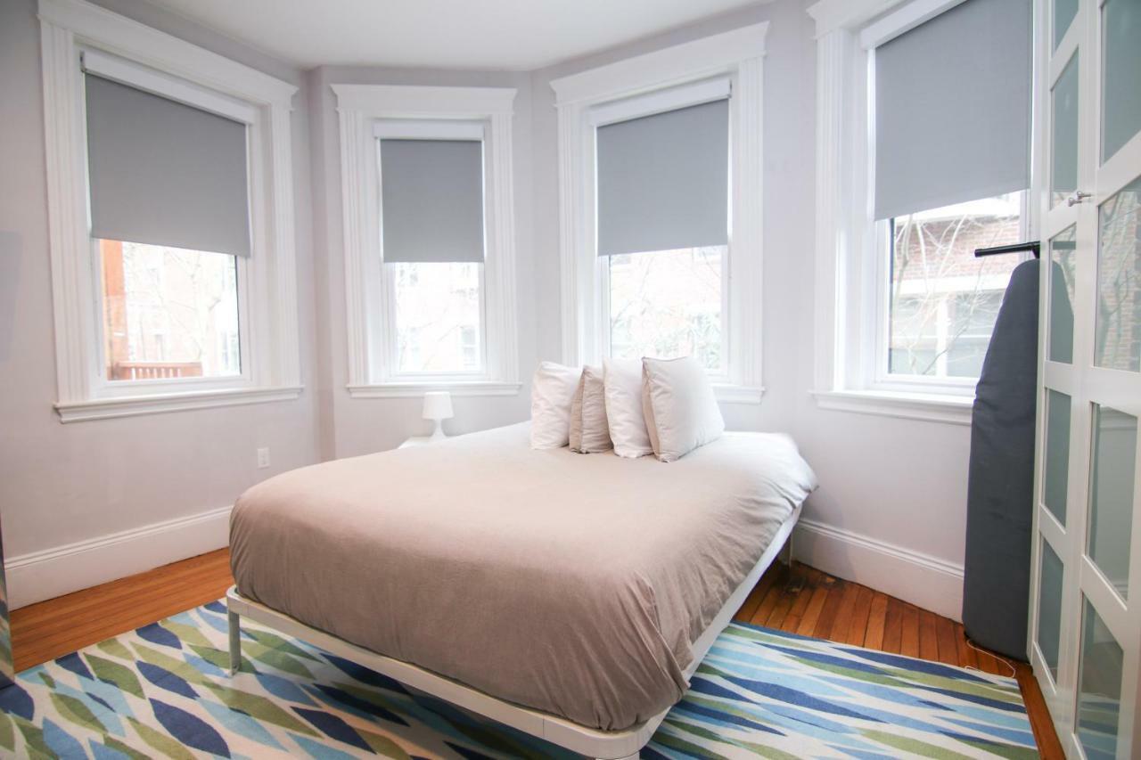 A Stylish Stay W/ A Queen Bed, Heated Floors.. #34 Бруклін Екстер'єр фото